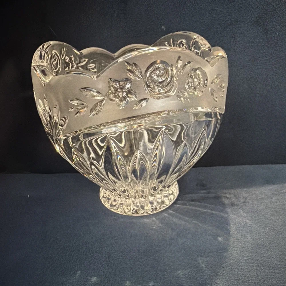 Vtg Oneida Heavy Crystal Southern Garden Rose Candy Dish Bowl 4